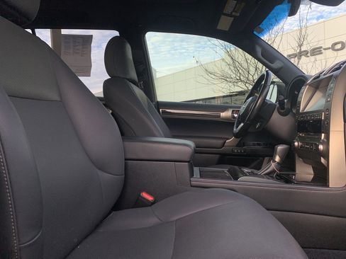 Used 2020 Lexus GX 460 Premium image 31