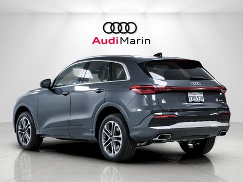 Used 2025 Audi Q5 Premium w/ Premium Plus AWD/4WD image 3