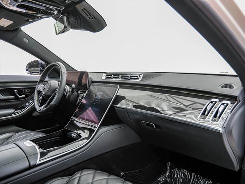 Used 2022 Mercedes-Benz S 580 4MATIC Sedan image 11