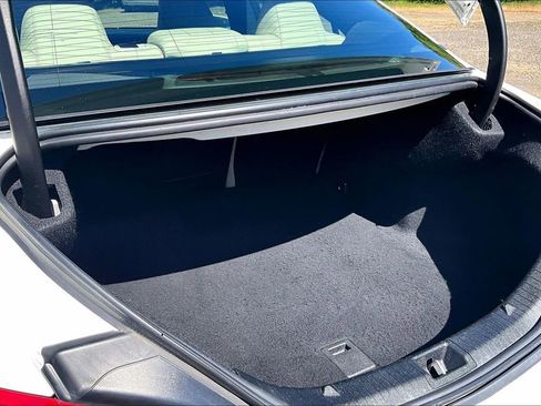 Used 2018 Mercedes-Benz CLA 250 image 35