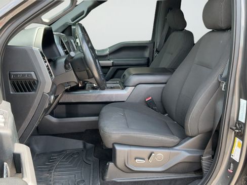 Used 2018 Ford F150 XLT w/ Equipment Group 302A Luxury RWD image 20