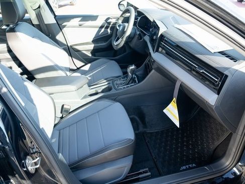 New 2026 Volkswagen Jetta SE image 38