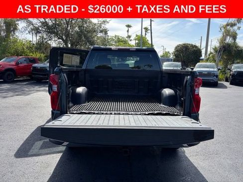 Used 2022 Chevrolet Silverado 1500 LT RWD image 16