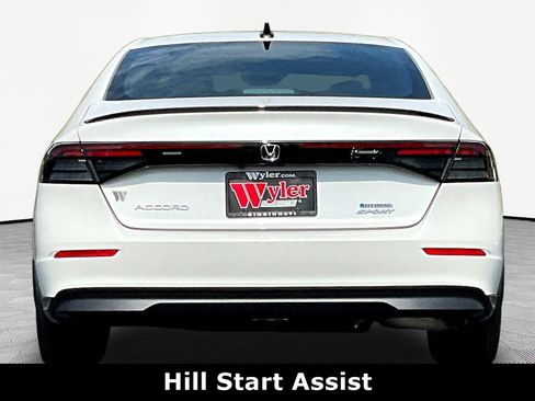 Used 2024 Honda Accord Sport image 5