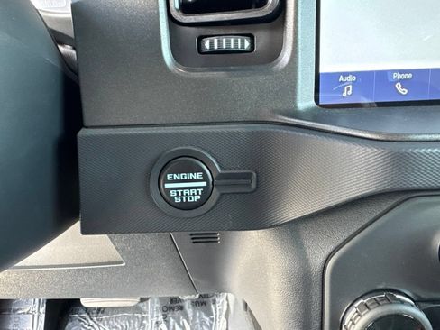 Used 2024 Ford Bronco Badlands AWD/4WD image 29