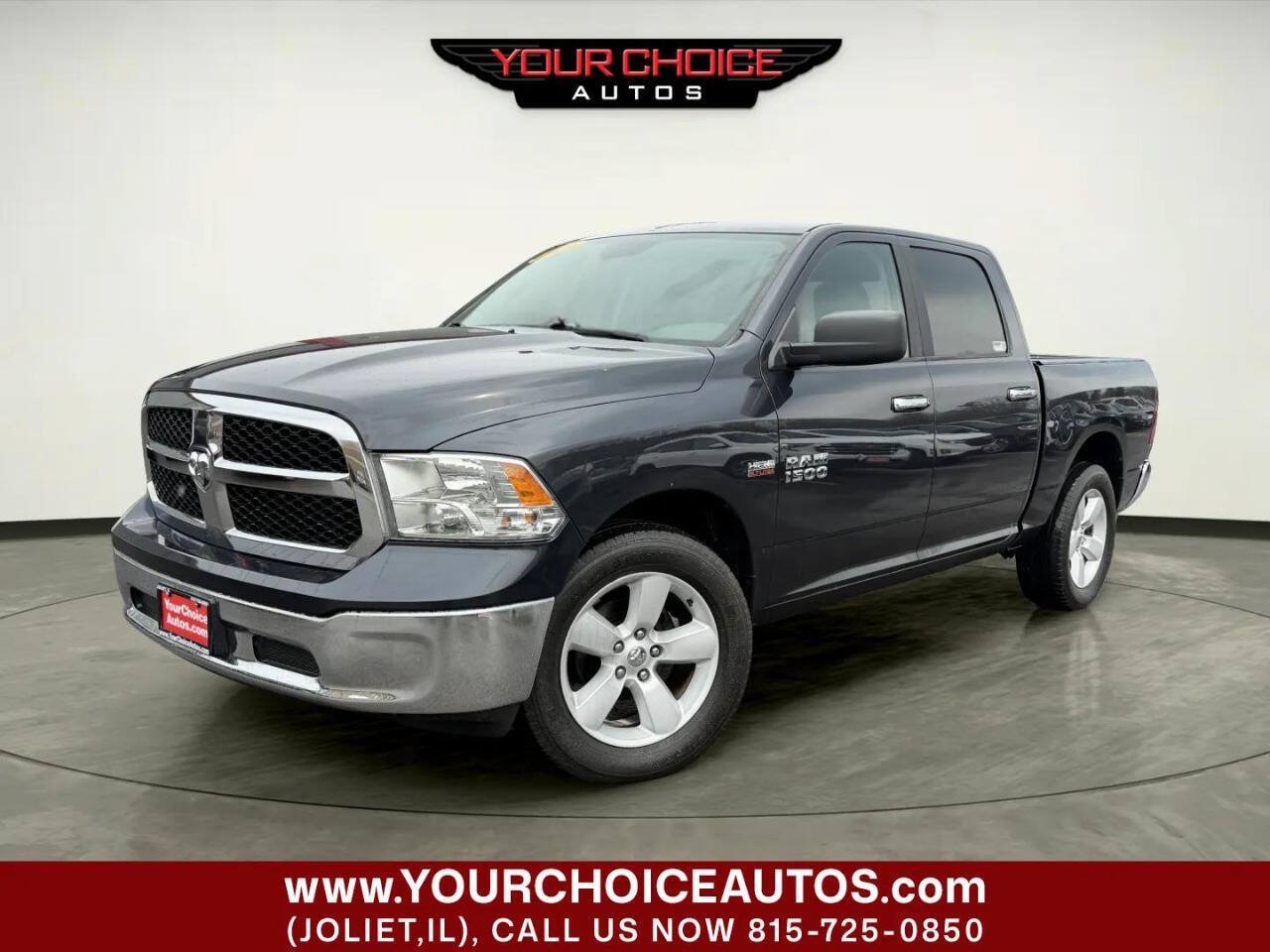 Used 2018 RAM 1500 Classic SLT AWD/4WD image 1