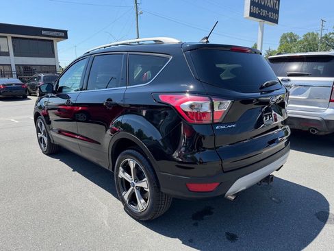 Used 2018 Ford Escape Titanium w/ Ford Safe & Smart Package AWD/4WD image 6
