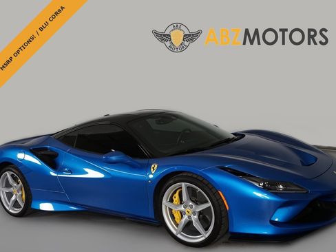 Used 2022 Ferrari F8 Tributo image 1