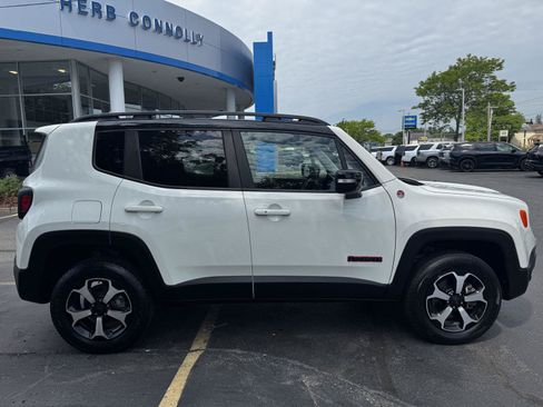Used 2022 Jeep Renegade Trailhawk AWD/4WD image 8