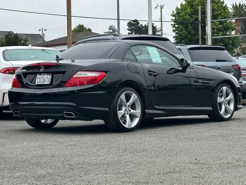 Used 2015 Mercedes-Benz SLK 350 image 4