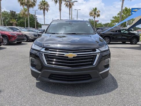 Certified 2023 Chevrolet Traverse LT FWD image 9