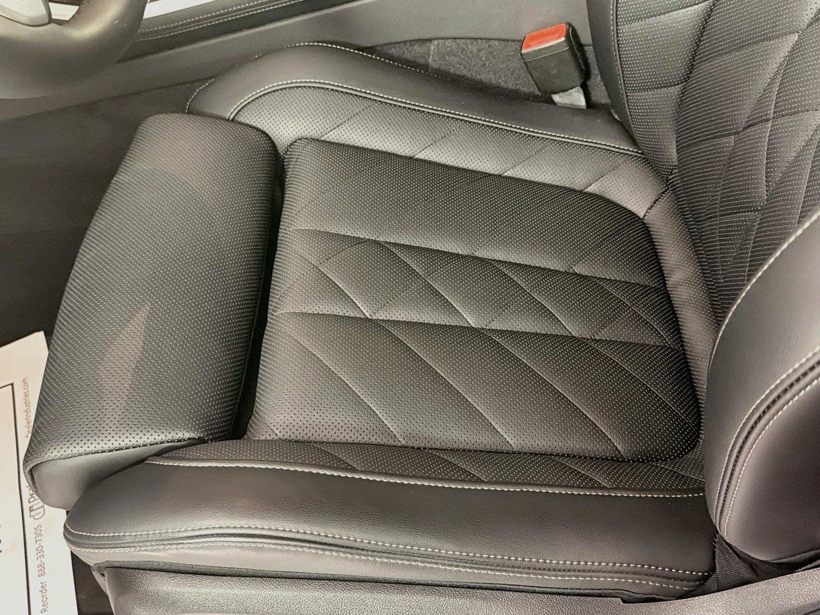 Used 2025 BMW X5 sDrive40i w/ M Sport Package RWD image 19