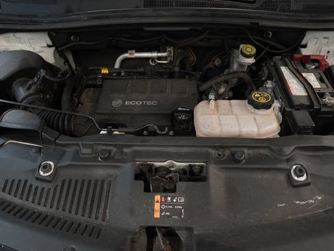 Used 2017 Buick Encore Sport Touring AWD/4WD image 37
