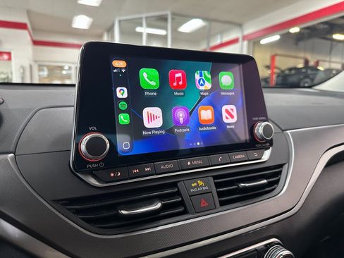 Used 2023 Nissan Altima 2.5 SR image 22