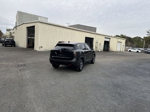 New 2026 Nissan Kicks S image 5