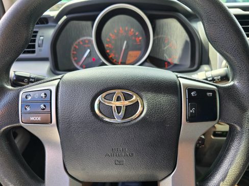 Used 2013 Toyota 4Runner SR5 image 15
