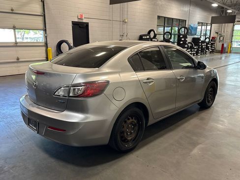 Used 2013 MAZDA MAZDA3 i Sport FWD image 4