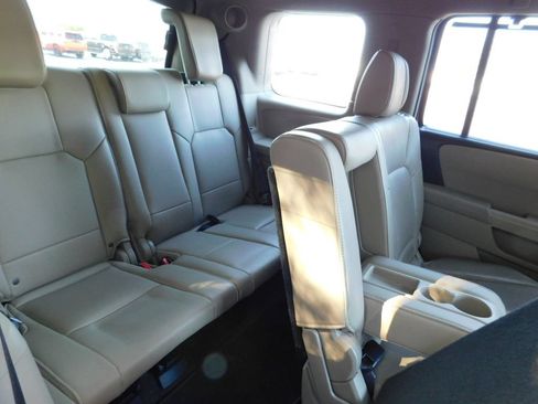 Used 2014 Honda Pilot Touring image 5