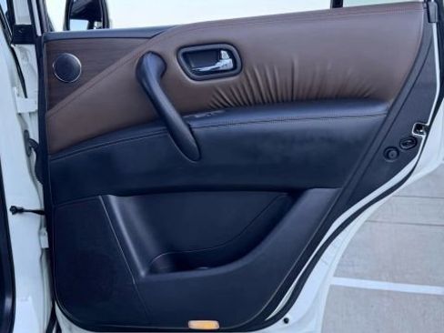 Used 2019 Nissan Armada Platinum w/ Captain's Chairs Package image 16