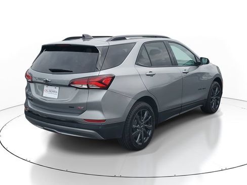Certified 2024 Chevrolet Equinox RS AWD/4WD image 4