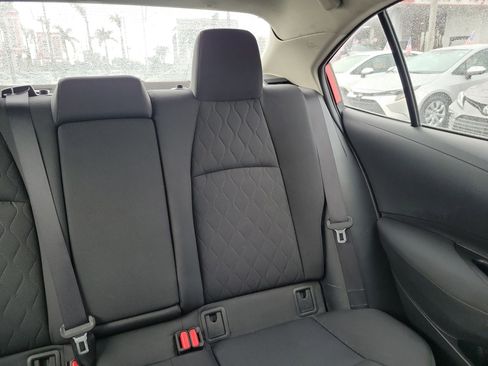 Used 2020 Toyota Corolla LE image 22