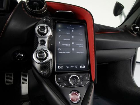 Used 2020 McLaren 720S Performance RWD image 21