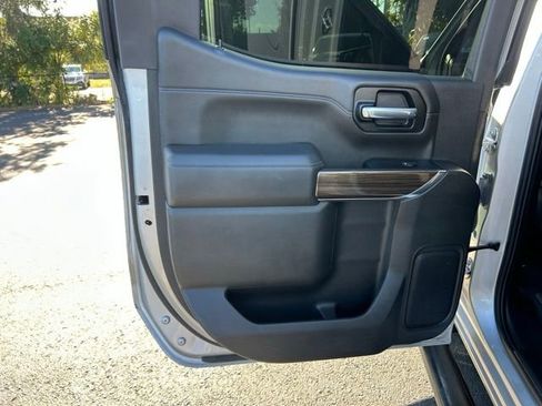 Used 2022 Chevrolet Silverado 1500 RST RWD image 13