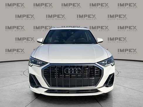 Used 2025 Audi Q3 2.0T Premium image 8