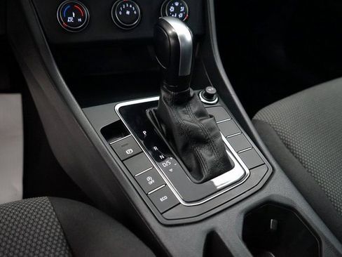 Used 2021 Volkswagen Jetta S w/ Driver Assistance Package image 35