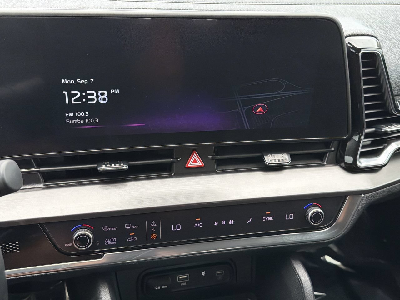 Used 2023 Kia Sportage EX FWD image 20