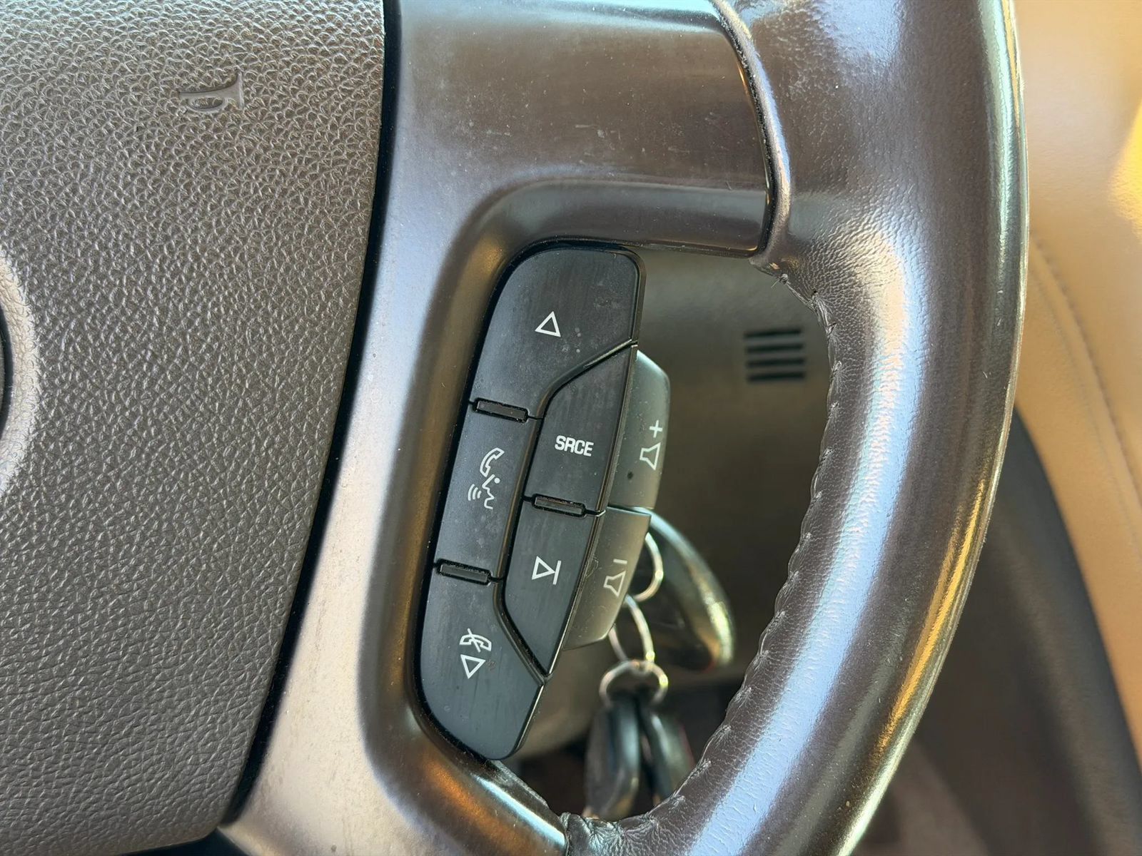 Used 2016 Buick Enclave Leather w/ Trailering Package FWD image 45