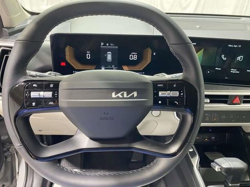 New 2026 Kia Sorento S AWD/4WD image 20