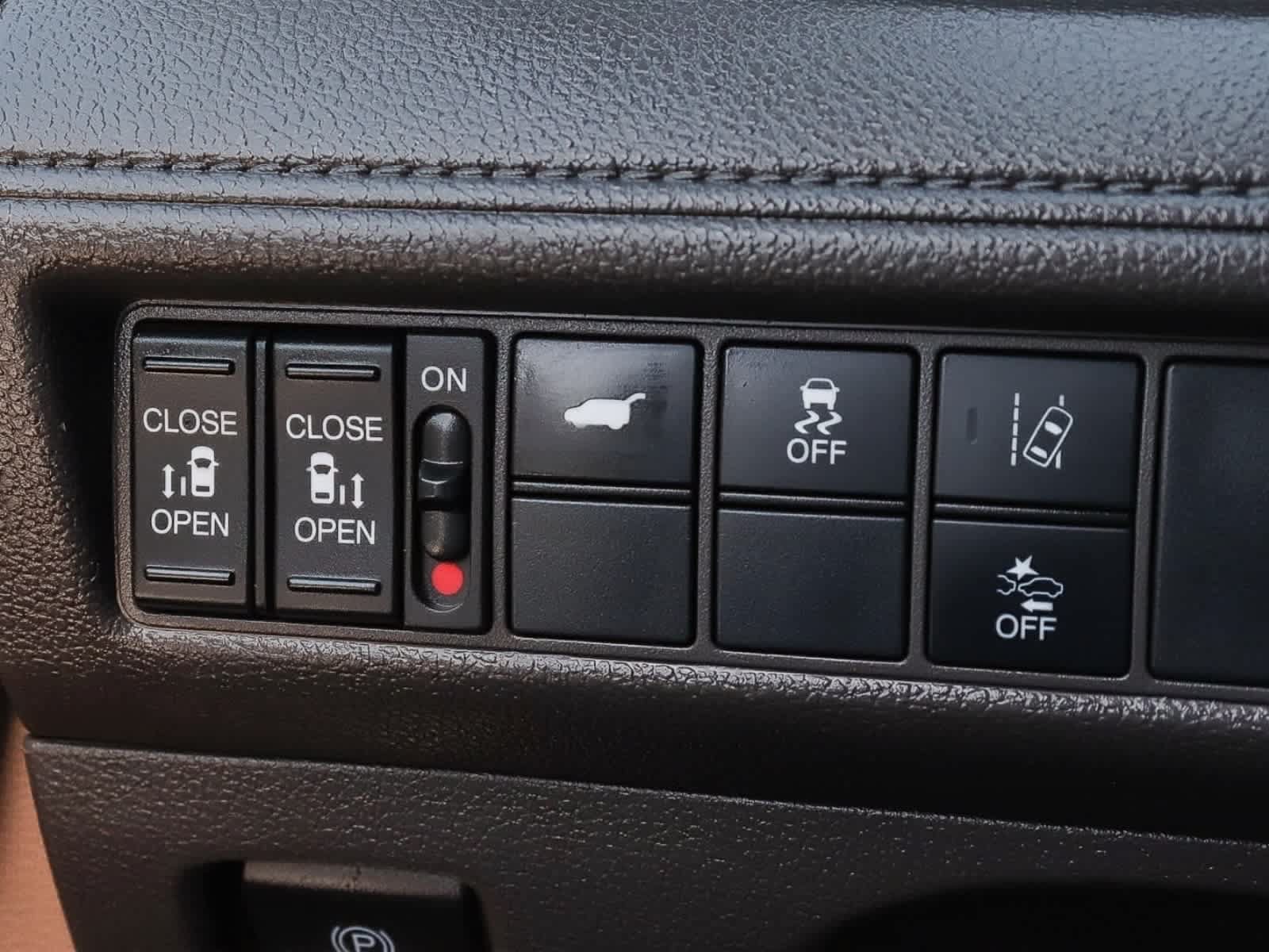 Used 2018 Honda Odyssey EX-L image 33