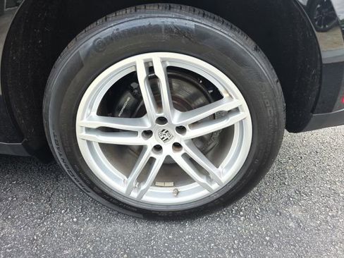 Used 2022 Porsche Macan image 7