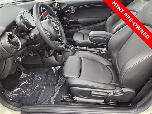 Used 2015 MINI Cooper S image 8