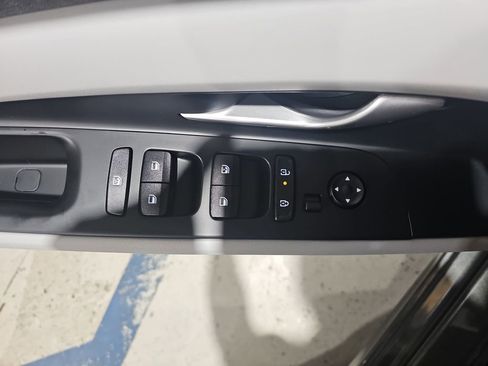 New 2026 Hyundai Elantra Limited FWD image 26