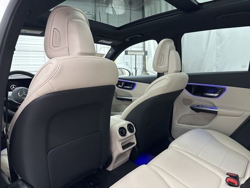 New 2026 Mercedes-Benz GLC 300 4MATIC image 18