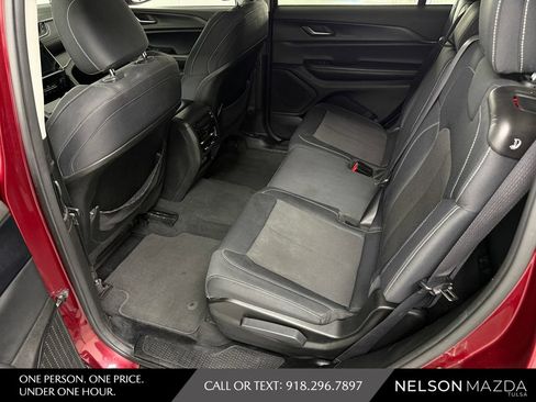 Used 2023 Jeep Grand Cherokee L Laredo AWD/4WD image 32