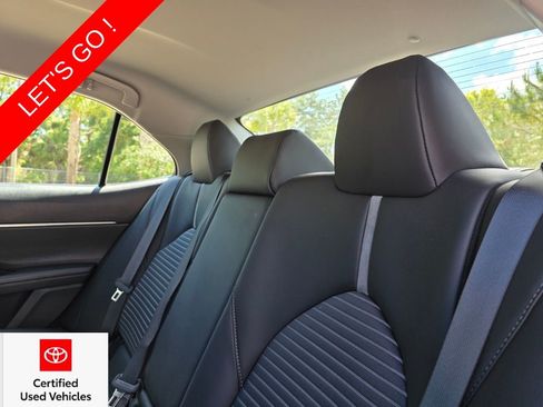 Used 2024 Toyota Camry SE FWD image 20