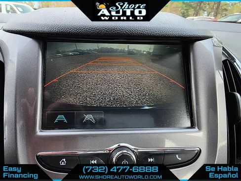 Used 2017 Chevrolet Cruze LT w/ Convenience Package FWD image 14