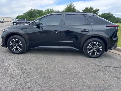 Used 2024 Toyota bZ4X FWD w/ Weather Package image 8