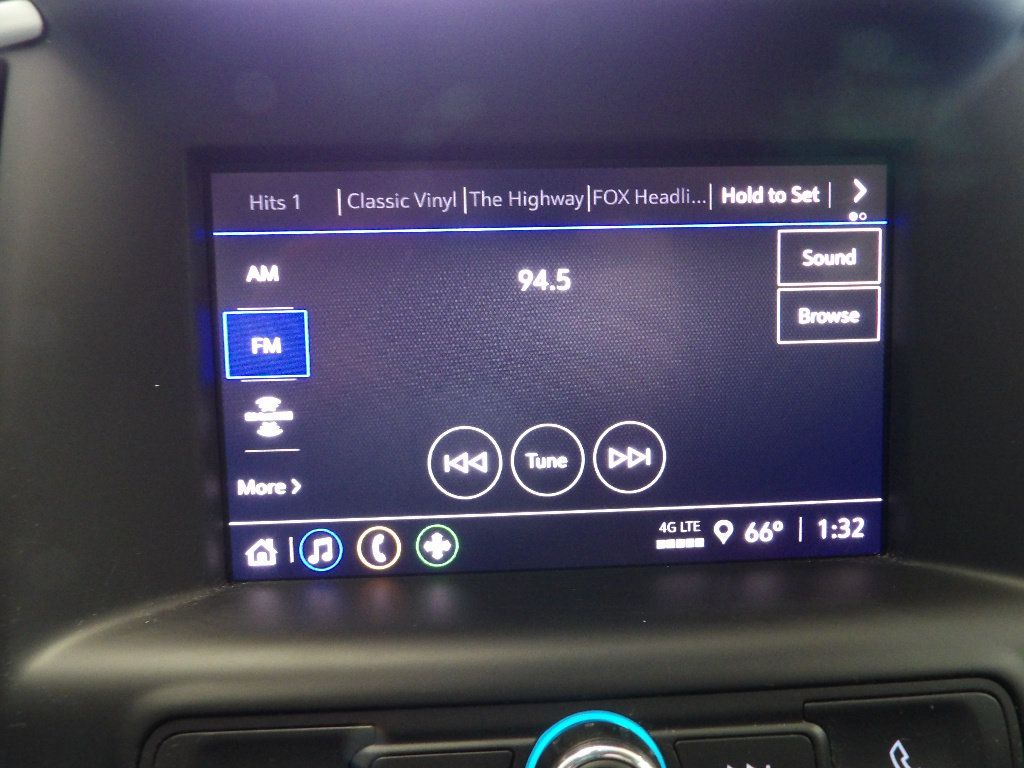 Used 2024 GMC Terrain SLE AWD/4WD image 34