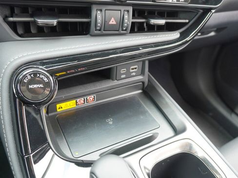 Used 2025 Lexus NX 250 FWD w/ Accessory Package (Z1) image 20