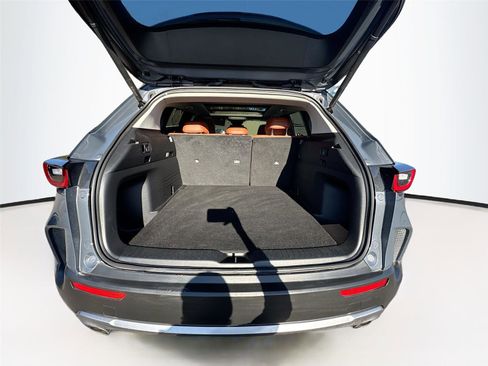 Used 2024 MAZDA CX-50 Meridian Edition image 24