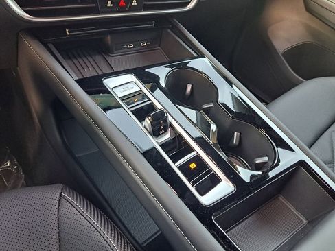 New 2026 Volkswagen Atlas Cross Sport SE image 10