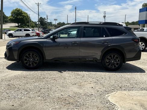 Used 2024 Subaru Outback Onyx Edition XT AWD/4WD image 5