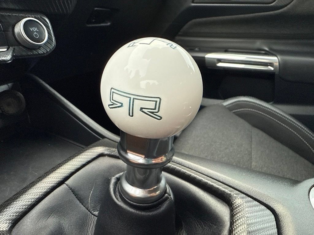 Used 2024 Ford Mustang GT RWD image 17