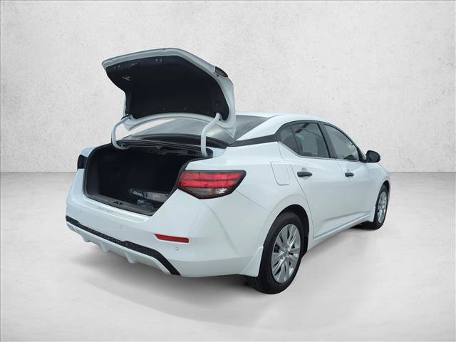 Used 2025 Nissan Sentra S w/ Lighting Package FWD image 2