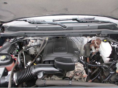 Used 2015 GMC Sierra 2500 Denali w/ Suspension Package, Off-Road image 27