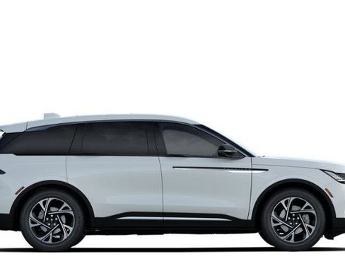 New 2026 Lincoln Nautilus Premier w/ Equipment Group 102A image 5